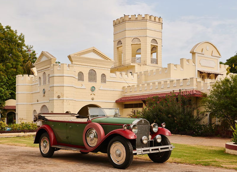 Auto World Vintage Car Museum